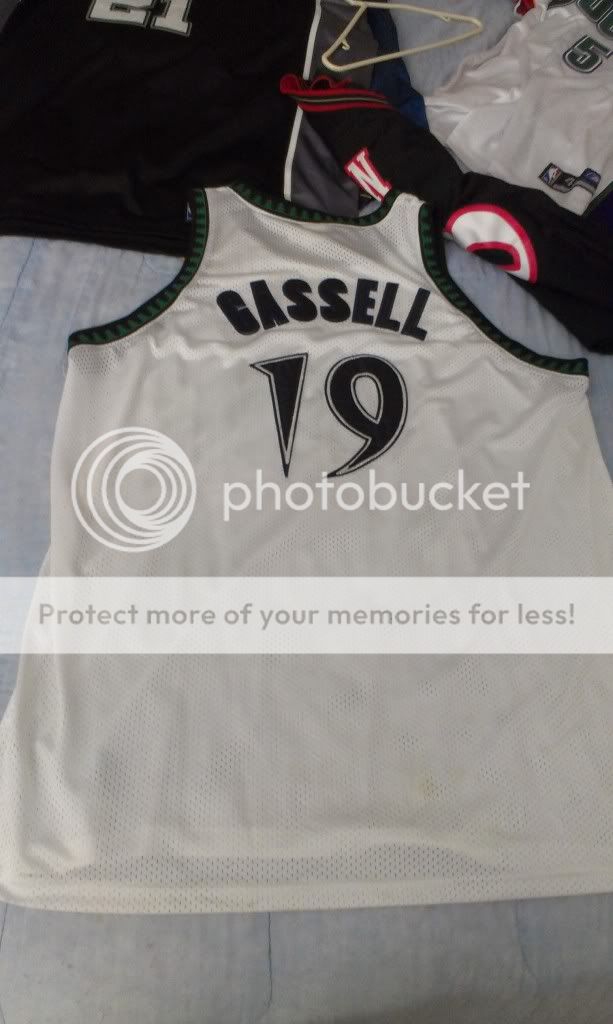 How to spot fake NBA swingman Jerseys (On ebay/trademe/anywhere) part