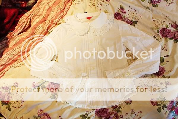 http://i763.photobucket.com/albums/xx274/fairysweetlily/IMG_1302-1.jpg
