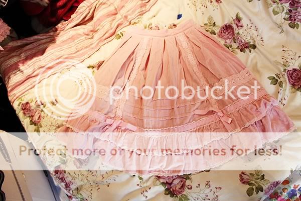 http://i763.photobucket.com/albums/xx274/fairysweetlily/IMG_1320.jpg