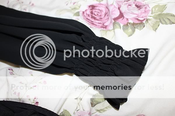 http://i763.photobucket.com/albums/xx274/fairysweetlily/IMG_1326.jpg
