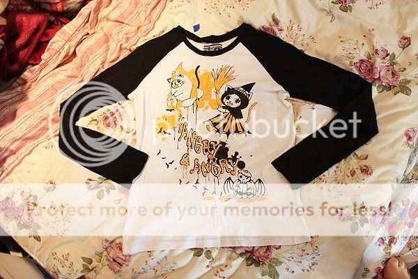 http://i763.photobucket.com/albums/xx274/fairysweetlily/IMG_1341.jpg