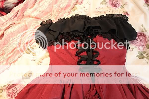 http://i763.photobucket.com/albums/xx274/fairysweetlily/IMG_1348.jpg