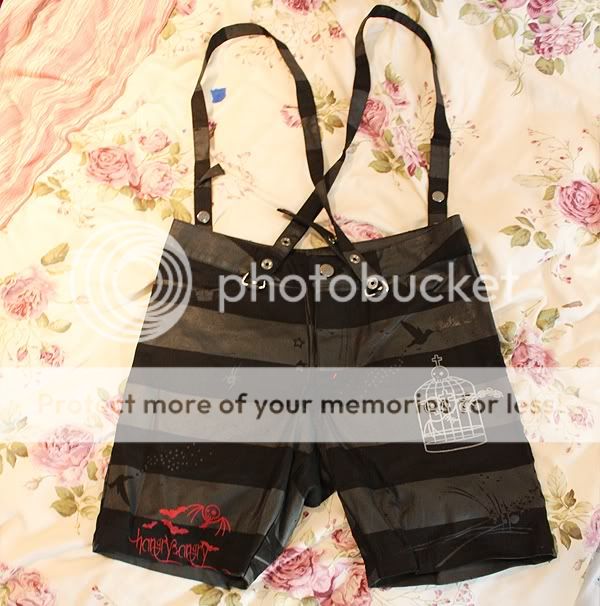http://i763.photobucket.com/albums/xx274/fairysweetlily/IMG_1358.jpg