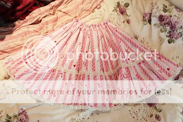http://i763.photobucket.com/albums/xx274/fairysweetlily/IMG_1382.jpg