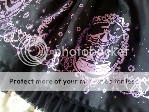 http://i763.photobucket.com/albums/xx274/fairysweetlily/SSPX3554.jpg?t=1317490535